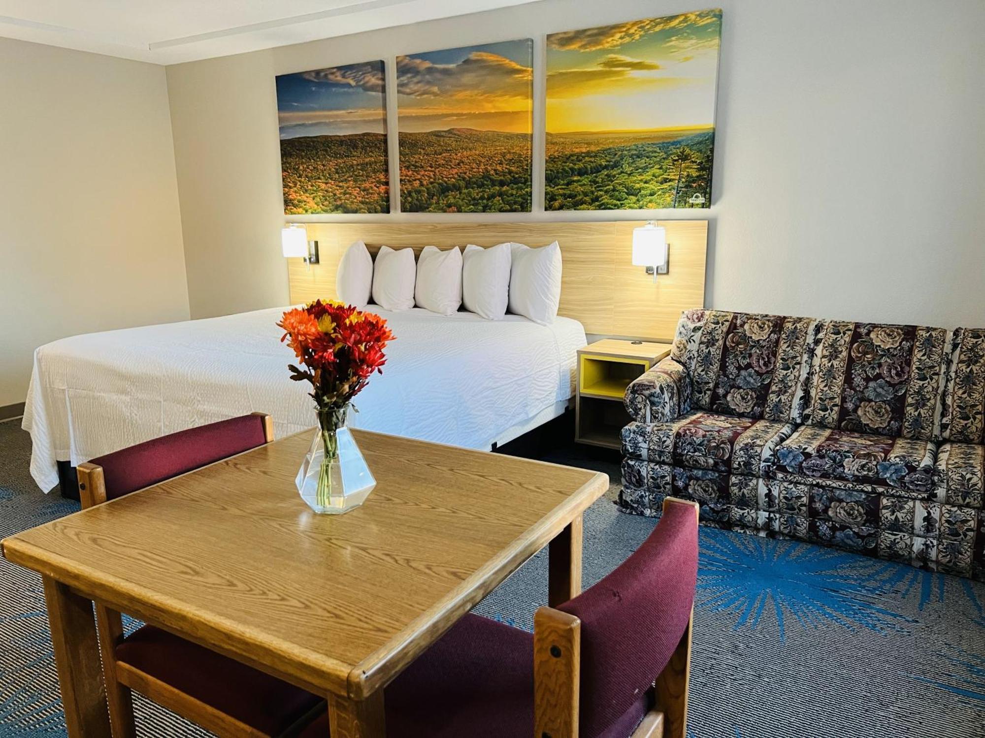 Days Inn By Wyndham Jamestown Esterno foto