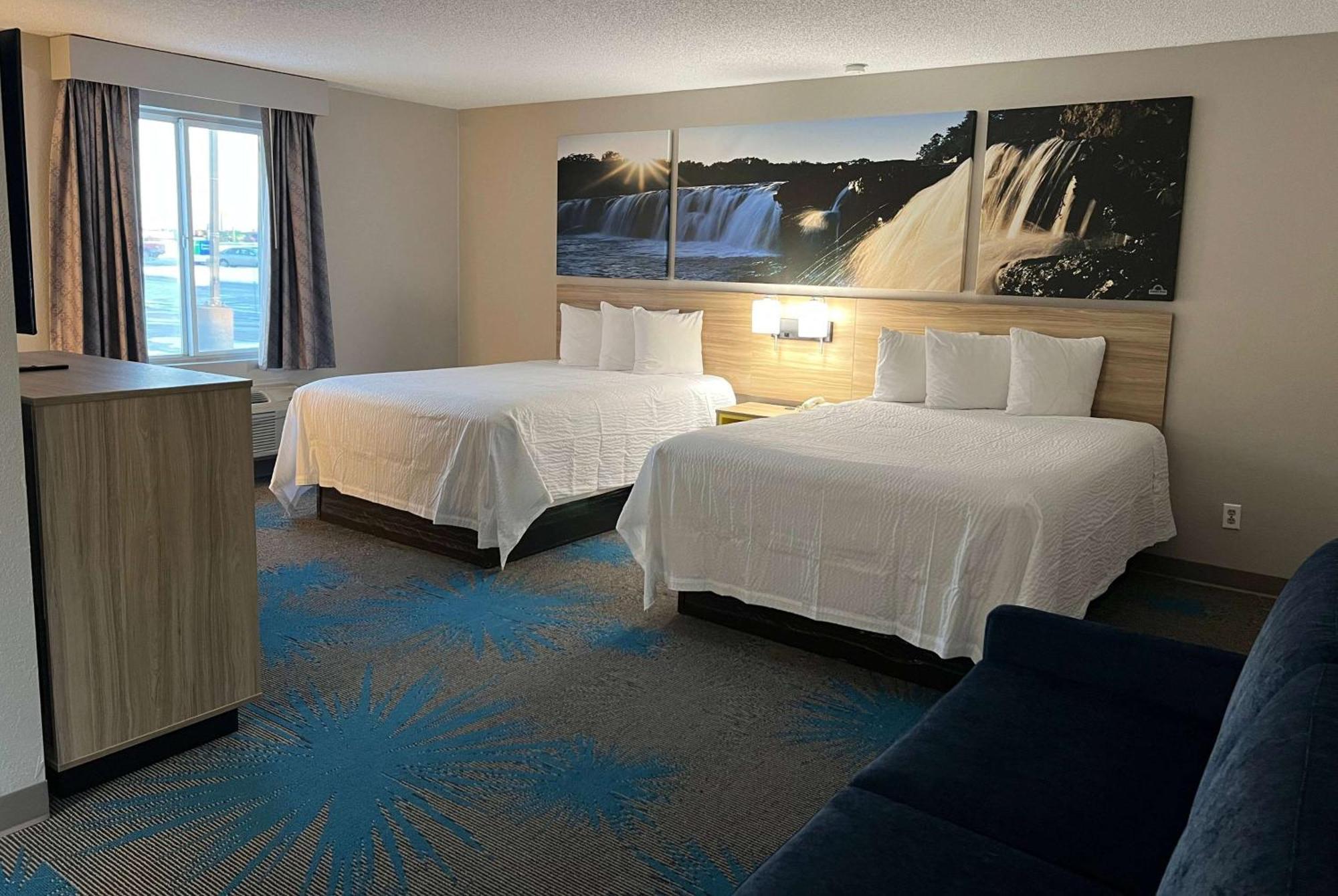 Days Inn By Wyndham Jamestown Esterno foto
