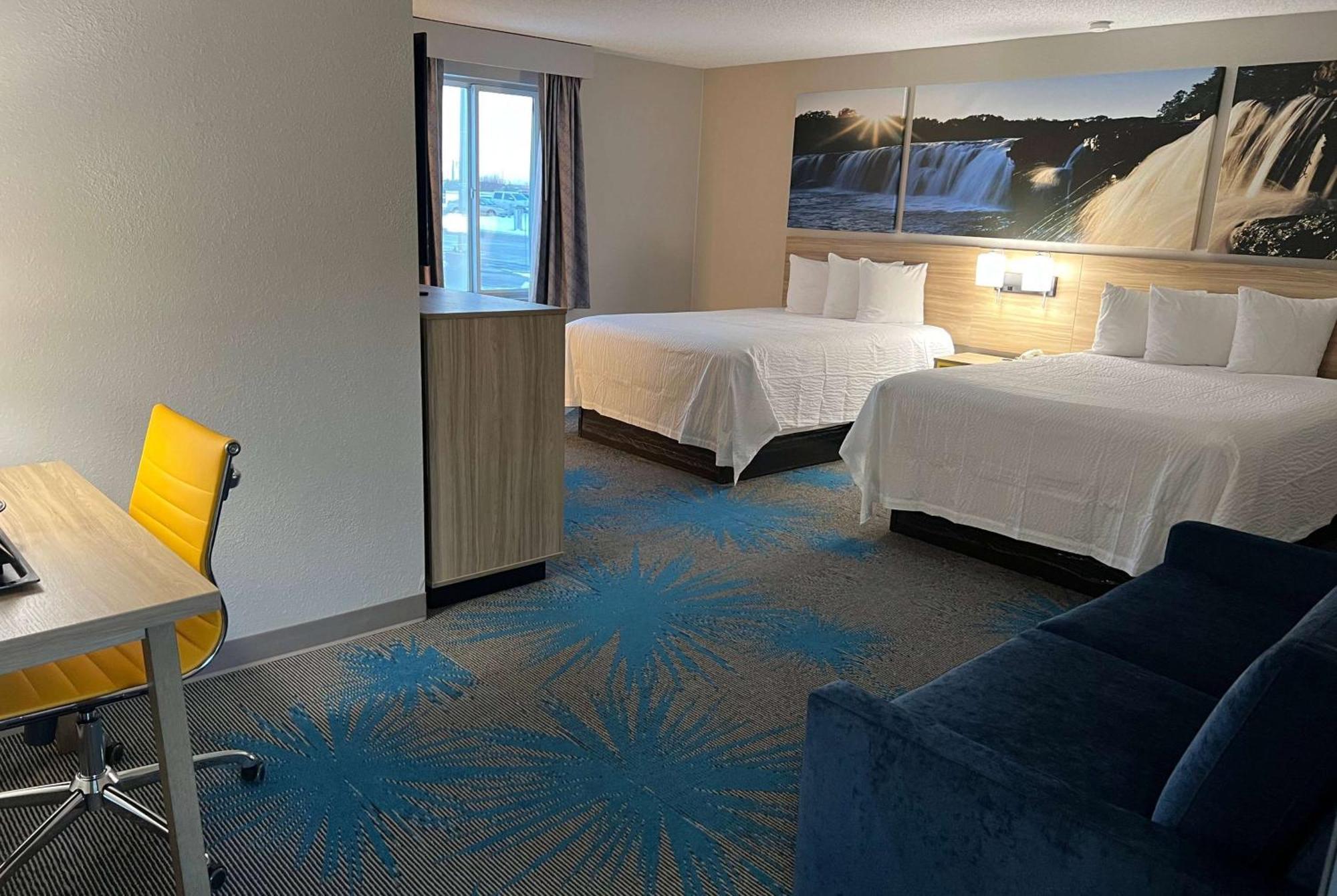 Days Inn By Wyndham Jamestown Esterno foto