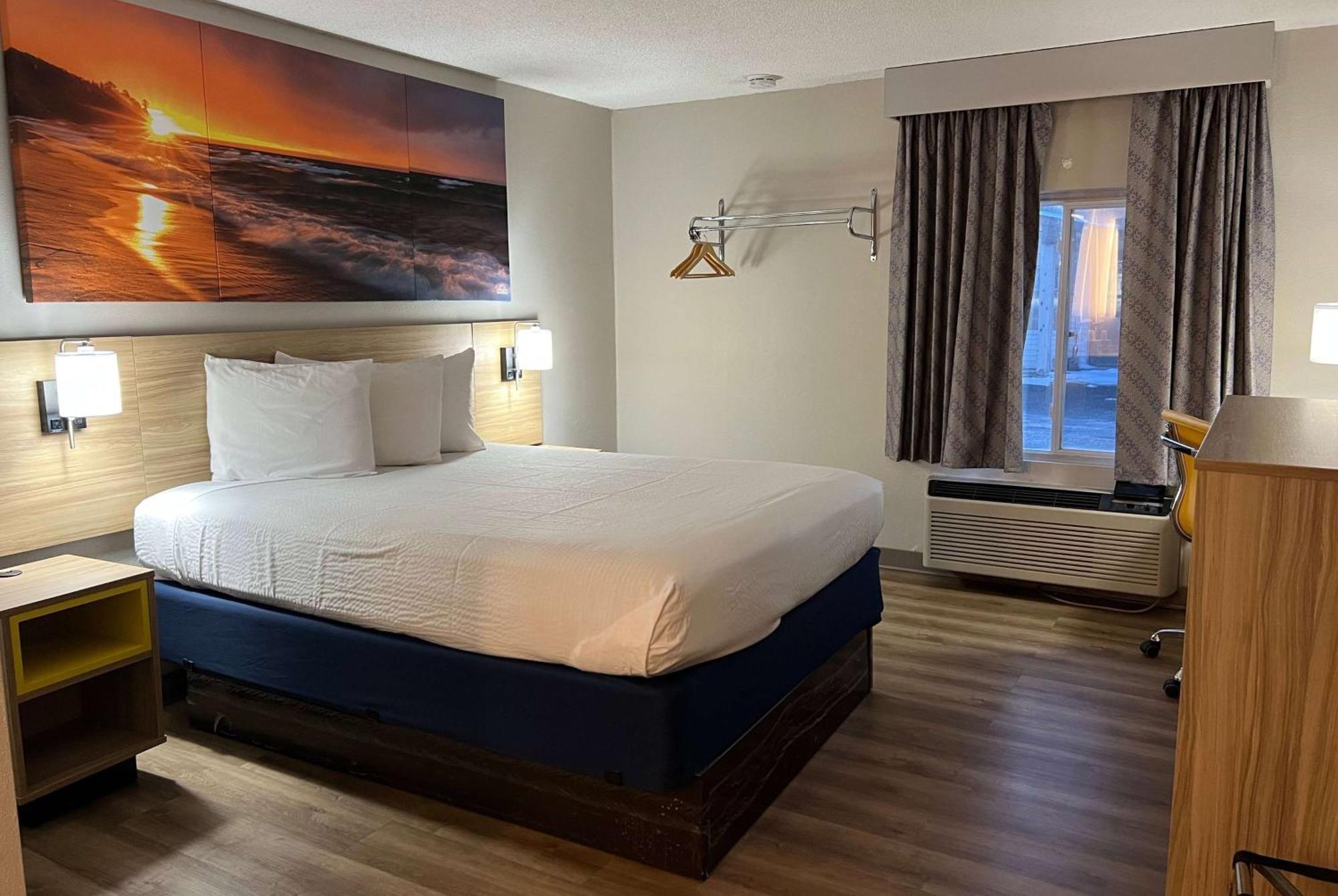 Days Inn By Wyndham Jamestown Esterno foto
